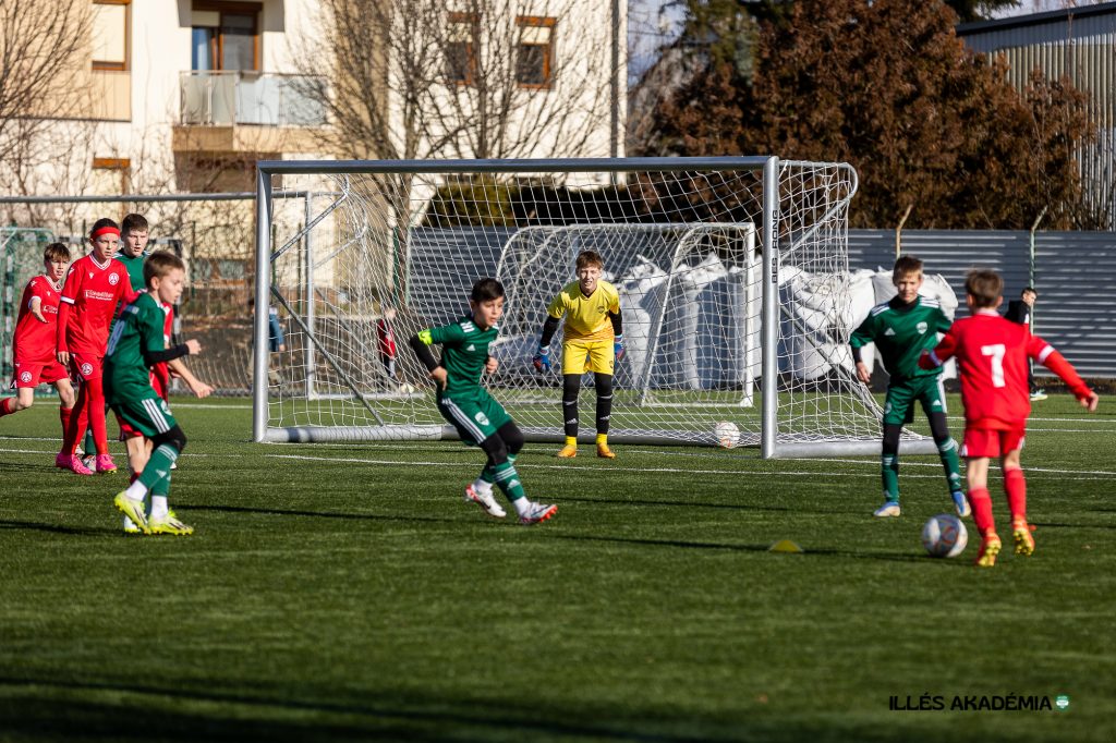 Tíz gólt hozott az Illés Akadémia U12 pozsonyi mérkőzése