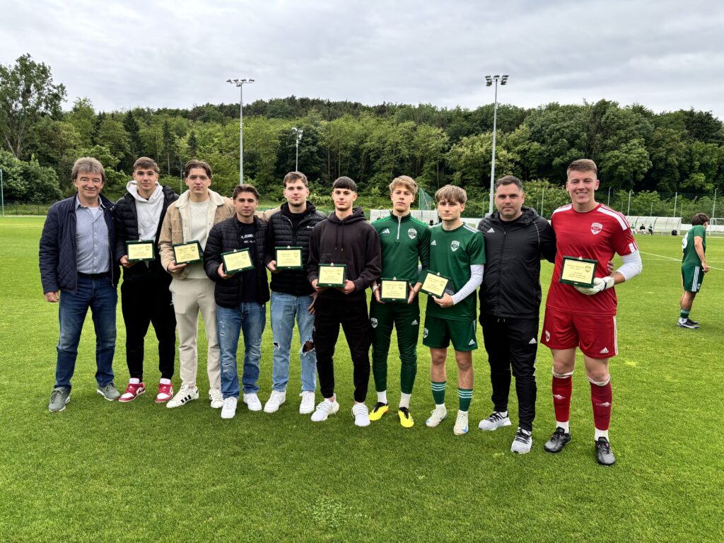 Nyolc játékost búcsúztattunk el az utánpótlás-futballtól