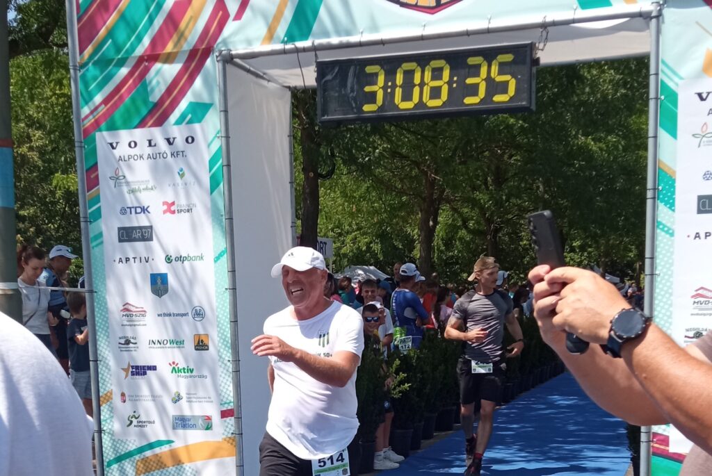 Az Illés Akadémia Gimnáziuma tantestületének tagja, Lengyel Miklós Vasi Vasember lett!