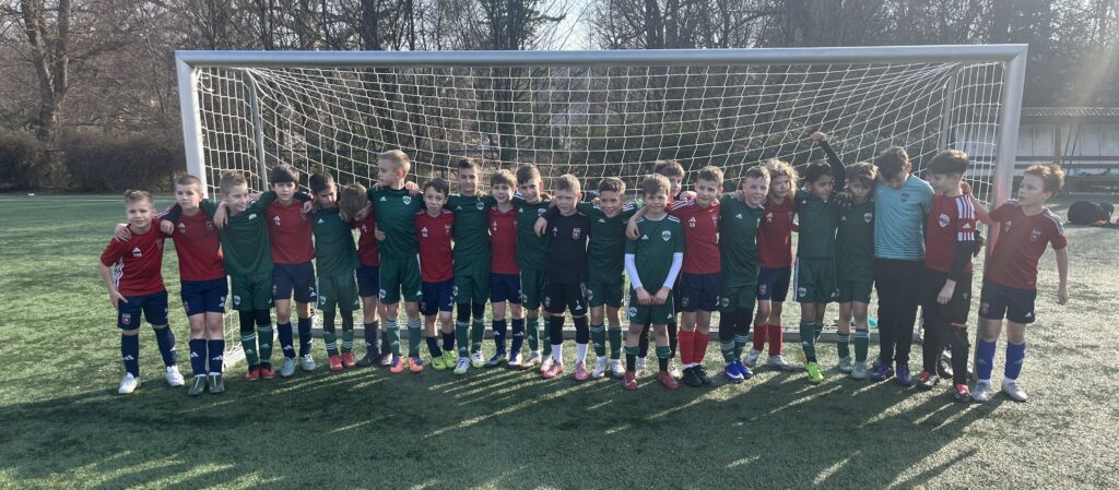 Nemzetközi minitorna, kreatív és határozott játékkal