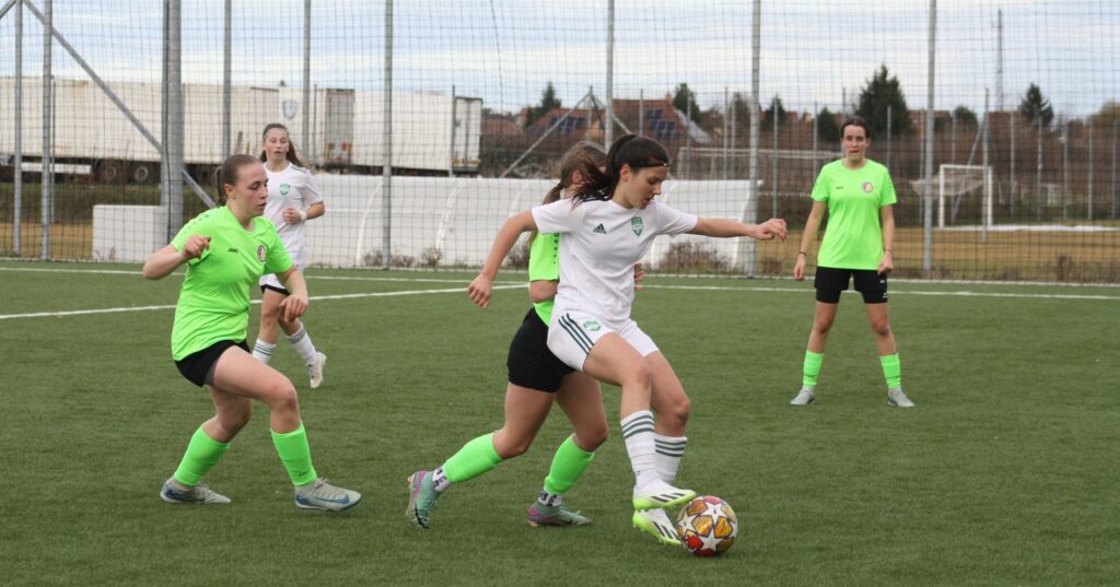 Rájátszás a leánybajnokságokban