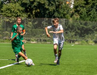 A végén fordított a Kisloki