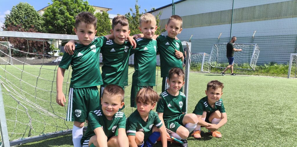Négy mérkőzés, 40 perc, lövések és gólok