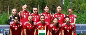 Derényi Alíz és Heiszter Hanna kezdtek: a finnek jobbnak bizonyultak