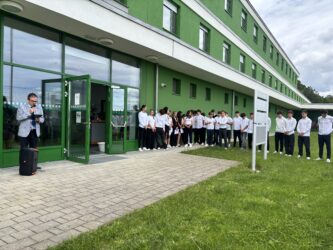 A közösség igazi ereje az egymás iránti felelősségben mutatkozik meg