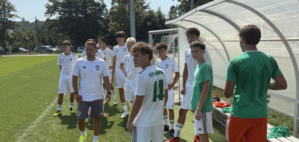Az Admira volt az első meccsek ellenfele